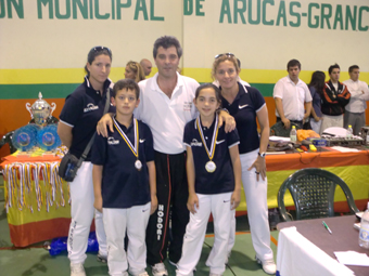 Laura Gallardo y José Ignacio López, medallas de oro y plata en sus categorías. Foto: Ayto. Osuna.